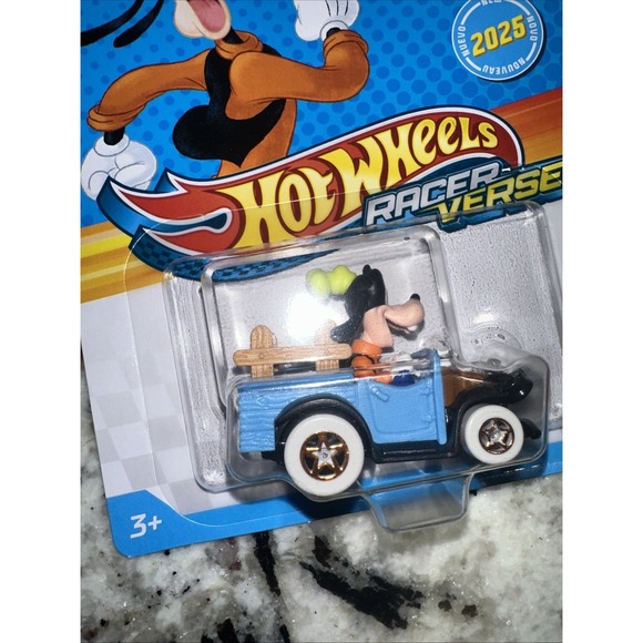2025 Hot Wheels Racer Verse Disney Mickey and Friends "GOOFY" NEW IN HAND - Picture 3 of 5